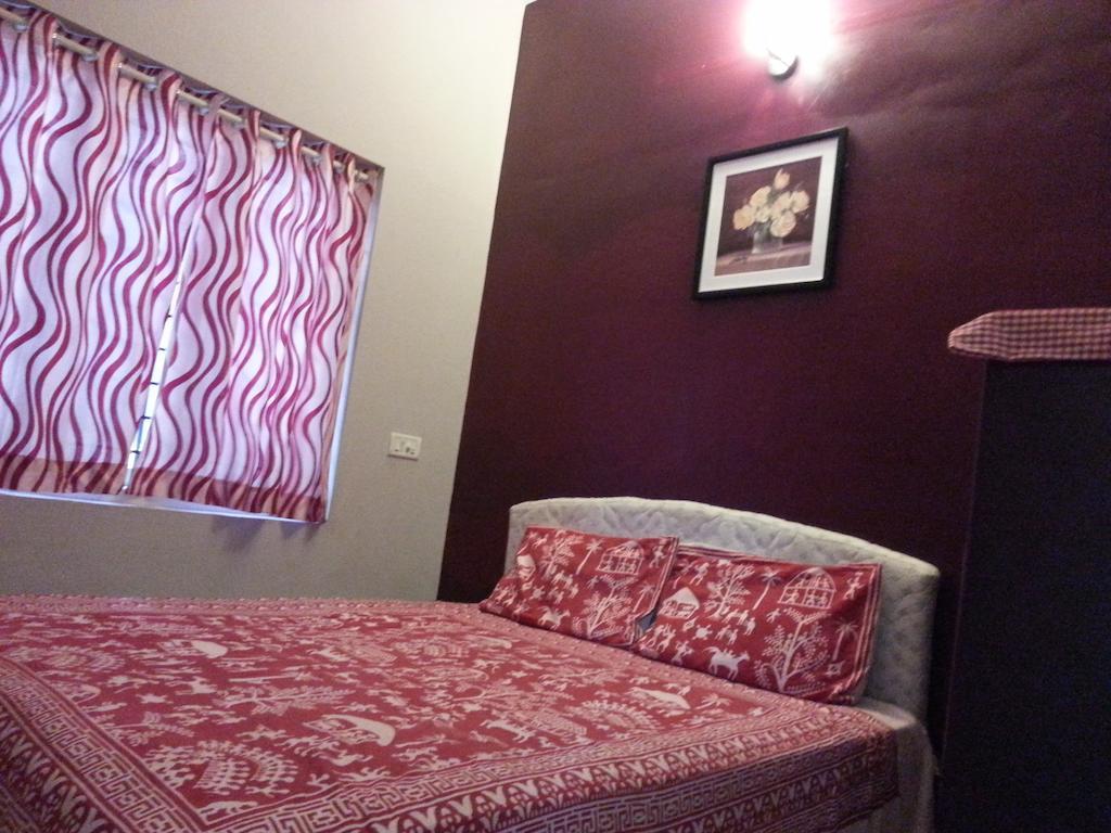 Niya Nest Homestay Kochi Phòng bức ảnh