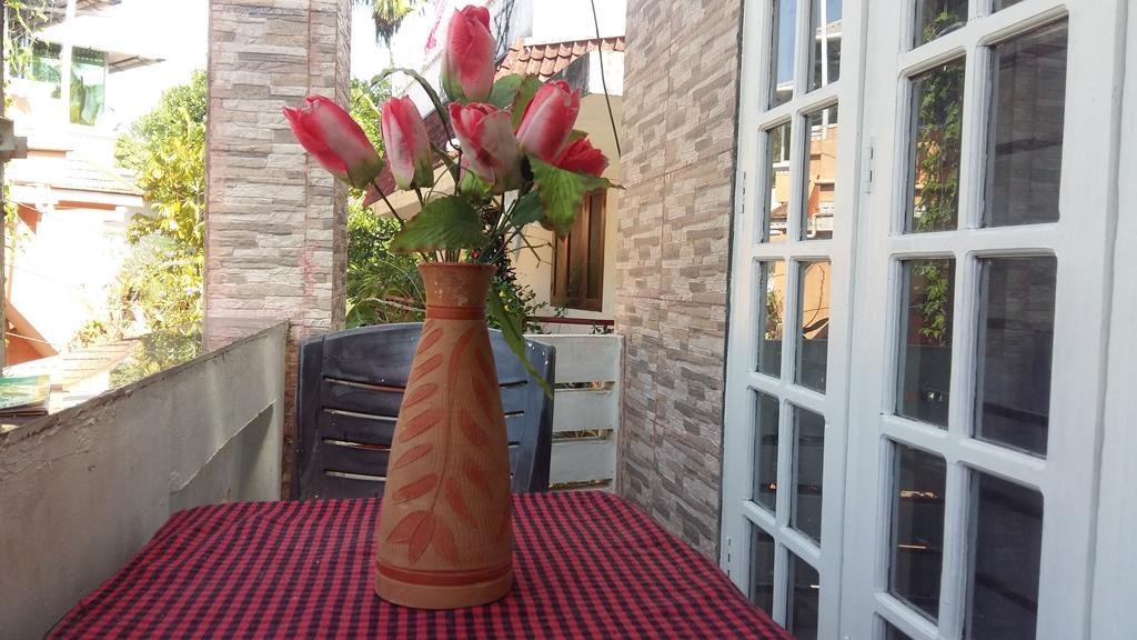 Niya Nest Homestay Kochi Ngoại thất bức ảnh