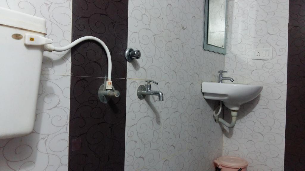 Niya Nest Homestay Kochi Ngoại thất bức ảnh