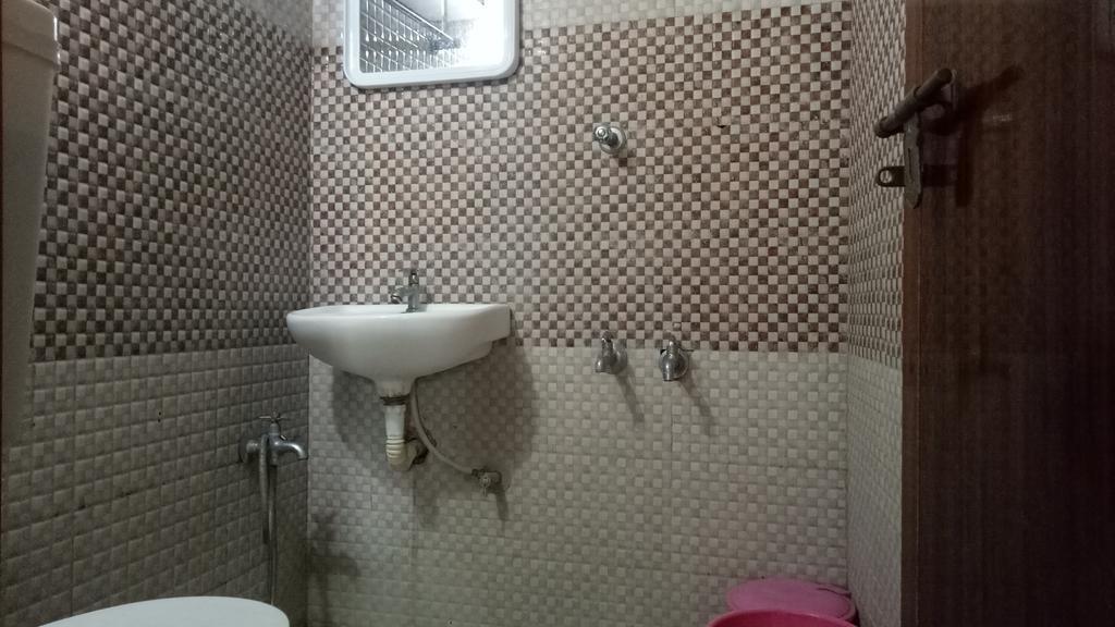 Niya Nest Homestay Kochi Ngoại thất bức ảnh
