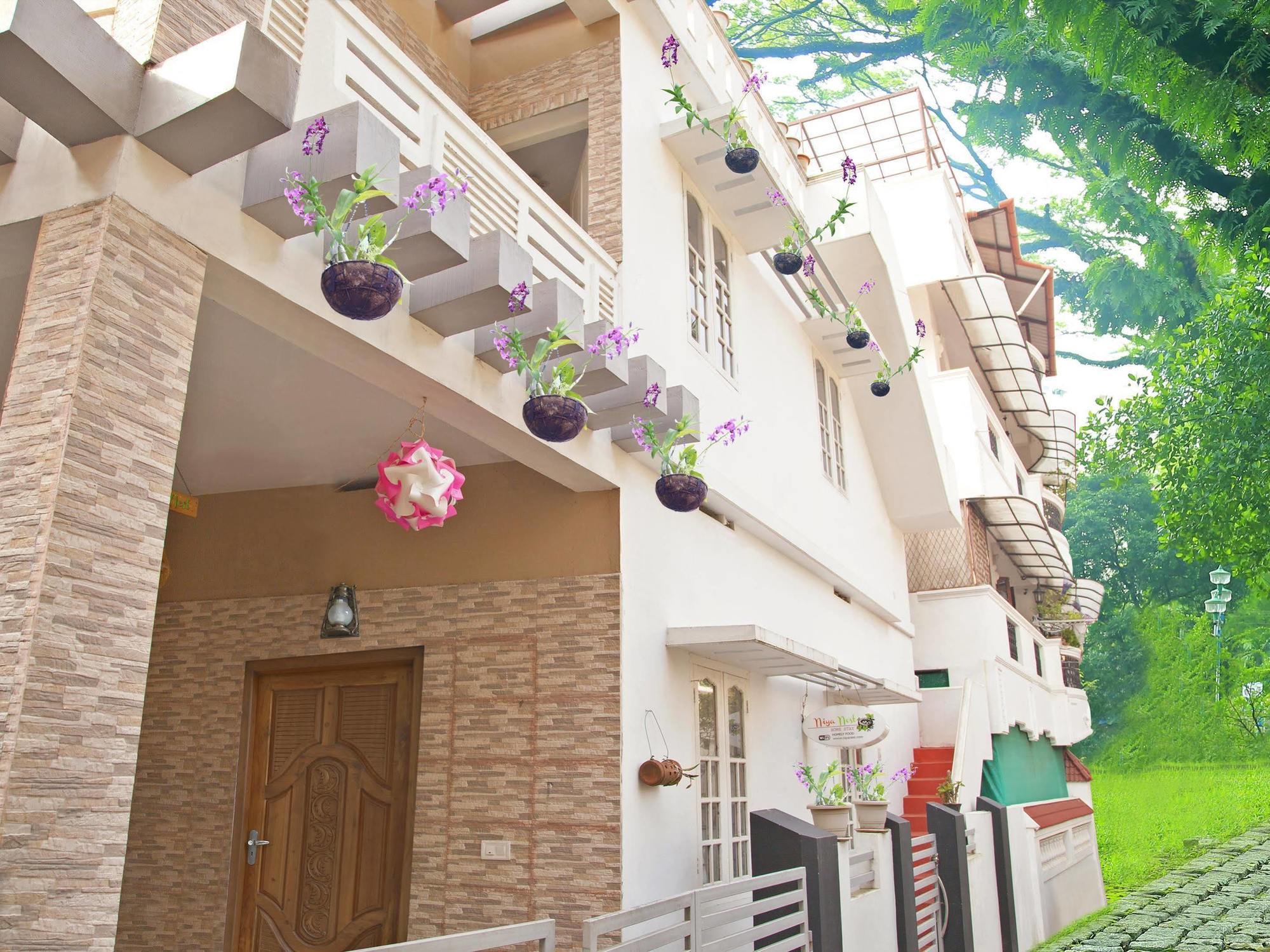 Niya Nest Homestay Kochi Ngoại thất bức ảnh